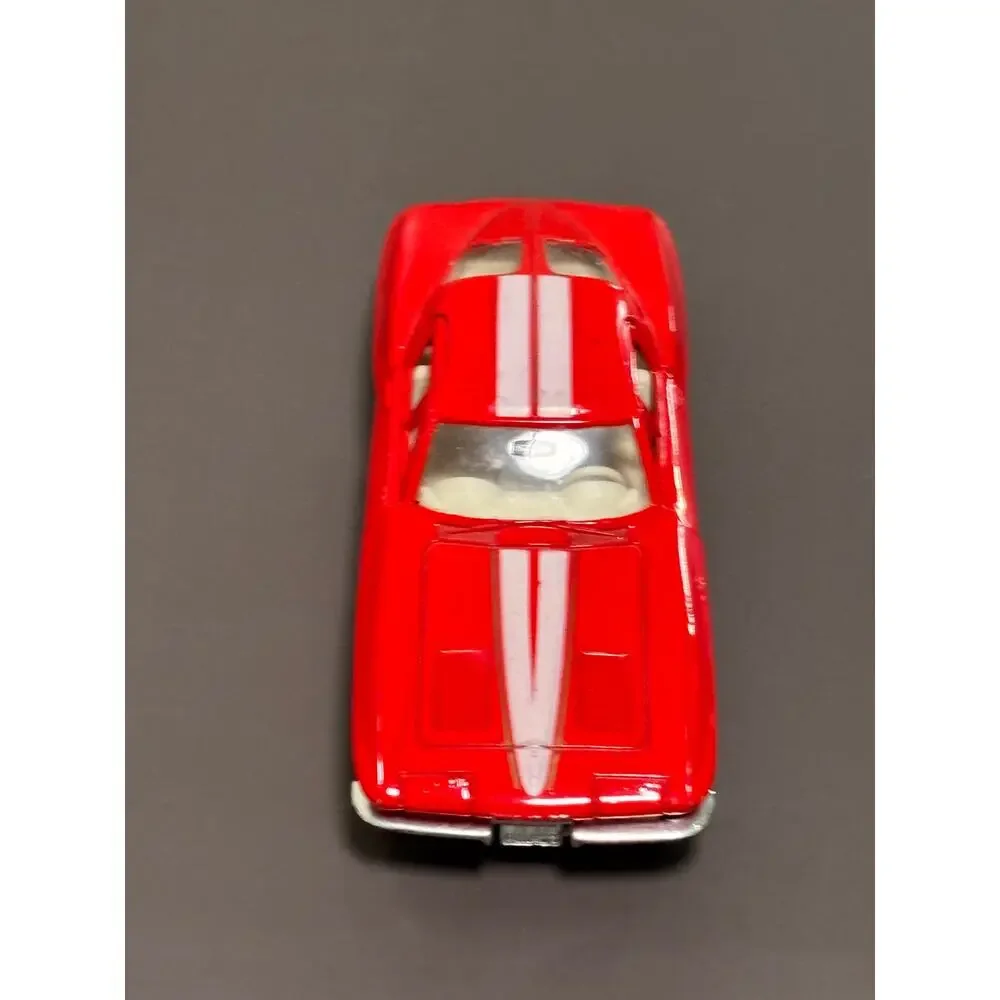 Majorette Red  '63 1963 Corvette Sting Ray Opening Doors 1/32 Scale